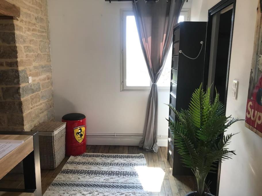 L'Atypique Apartment Дижон Екстериор снимка